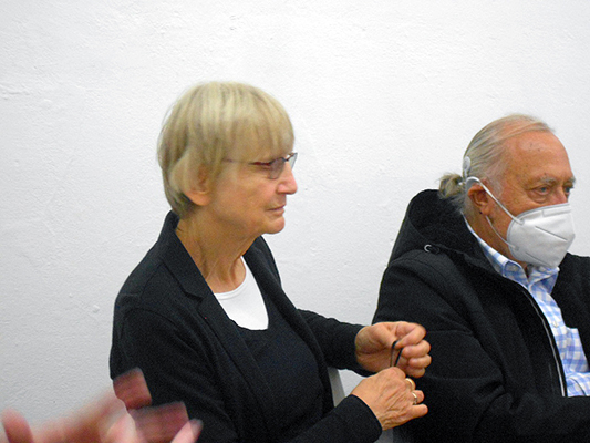 Foto
                      Yukari Kosakai