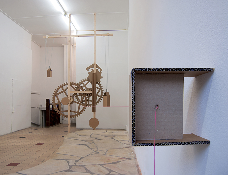 Foto:
                Yukari Kosakai