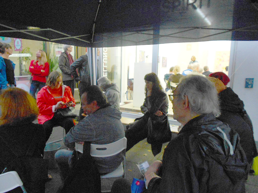 Foto
              Yukari Kosakai