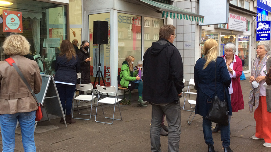 Foto
              Yukari Kosakai