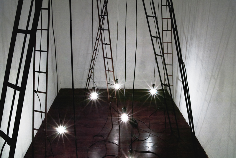 Foto Stilla
                Seis