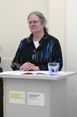 Foto
              Yukari Kosakai