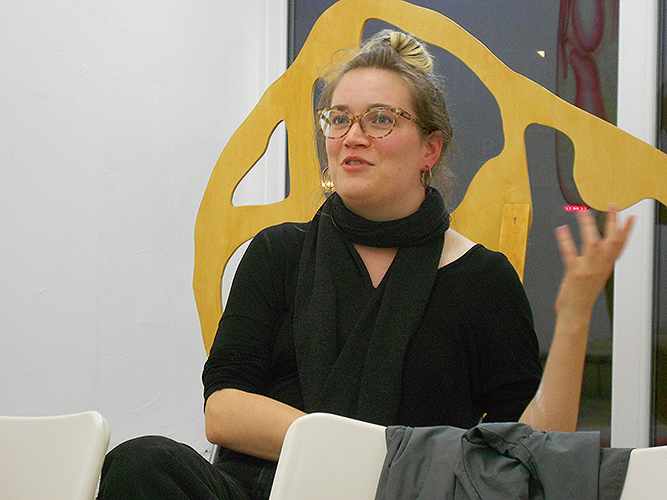 Foto
              Yukari Kosakai